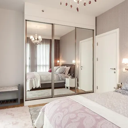 Hotel Mera Suites Airport 3*