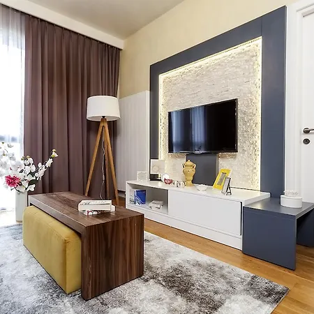 Mera Suites Airport Hotel