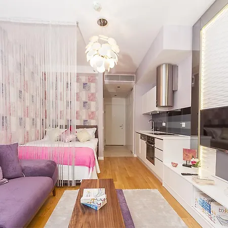 Mera Suites Airport Szálloda 3*