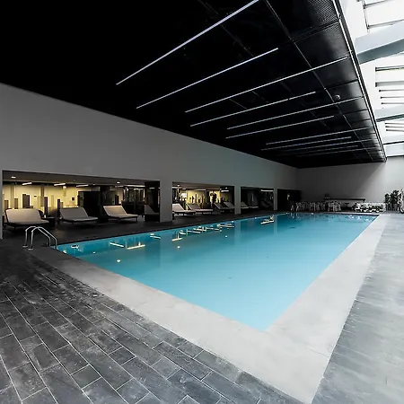 Mera Suites Airport 3*