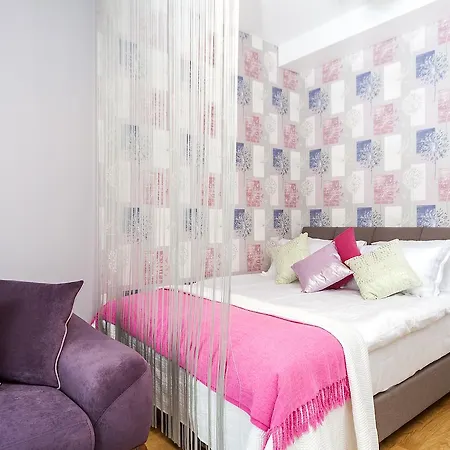 Mera Suites Airport 3*
